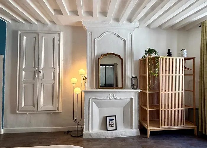 Cosy Getaway In Historic Bayeux