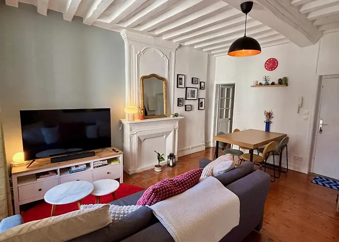 Cosy Getaway In Historic Bayeux