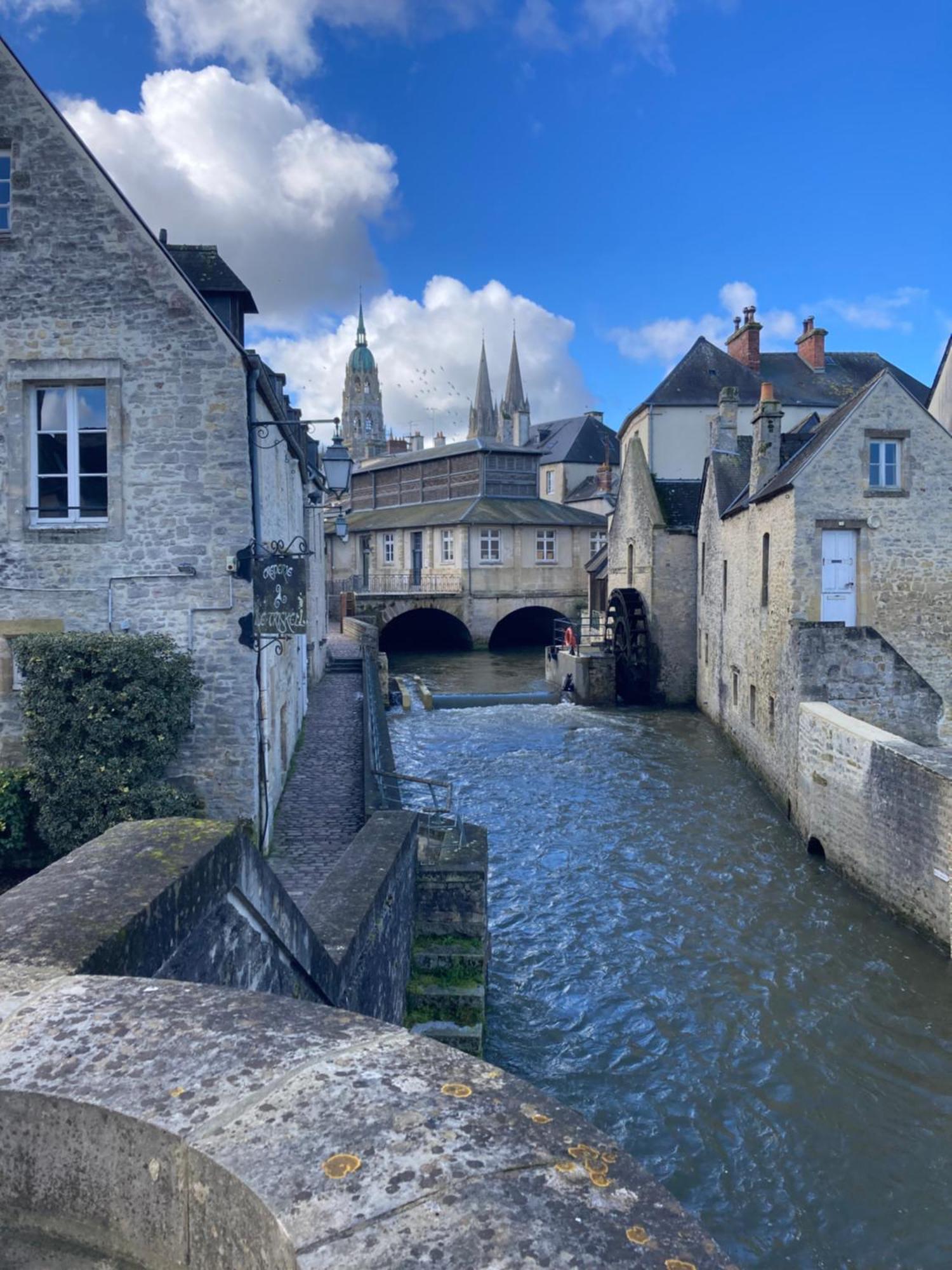 Apartment Cosy Getaway In Historic Bayeux